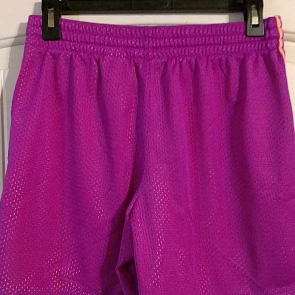 Danskin Now mesh shorts - Picture 3 of 4